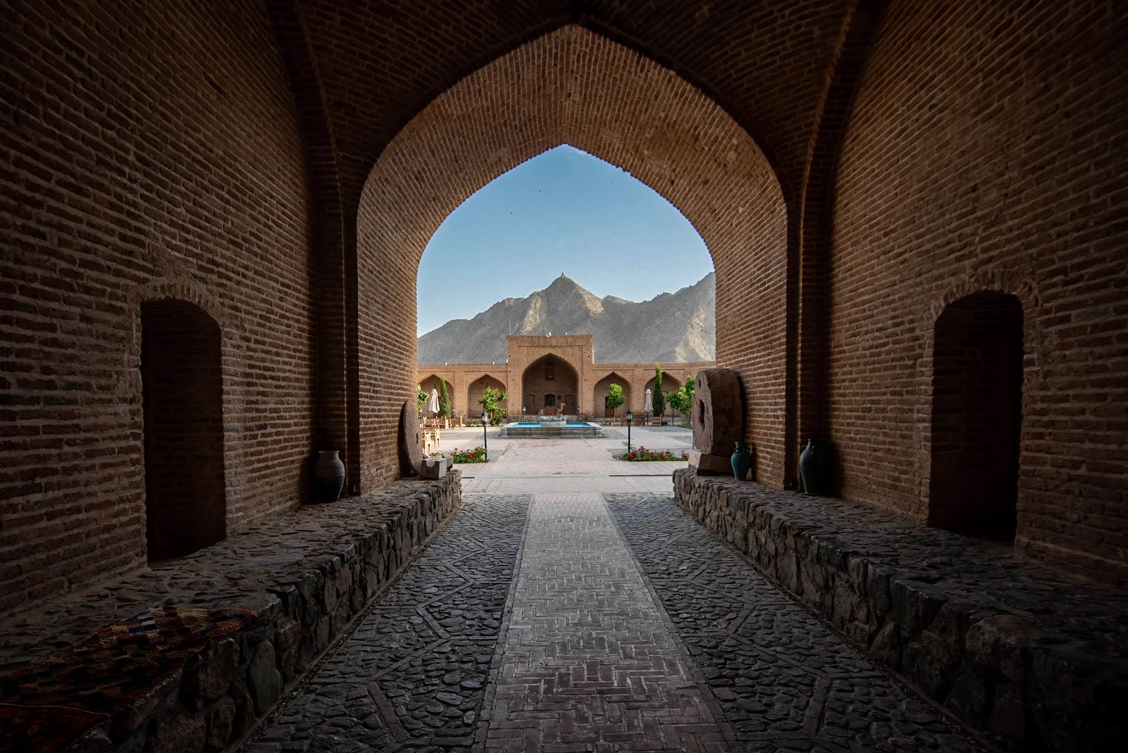 kuhab-caravanserai-natanz-isfahan-iran-mohammad-ataei-mohammadi